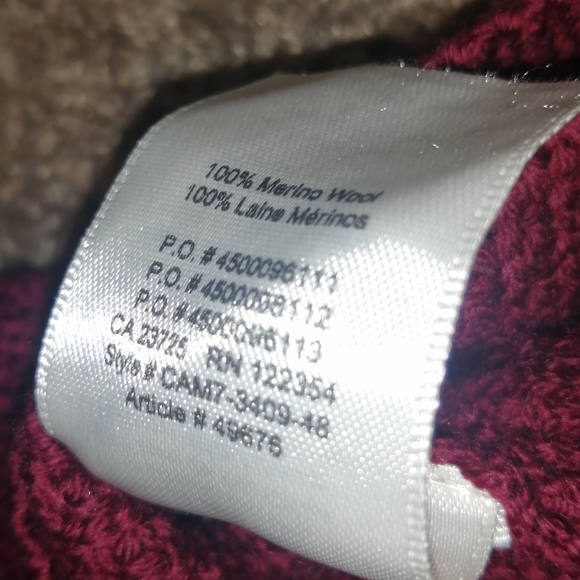 PRICE DROP! Aritzia Isabelli Sweater - Picture 10 of 10